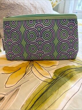 Clinique Cosmetic Toiletry Bag